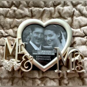 Mr. & Mrs. Silver Wedding Frame